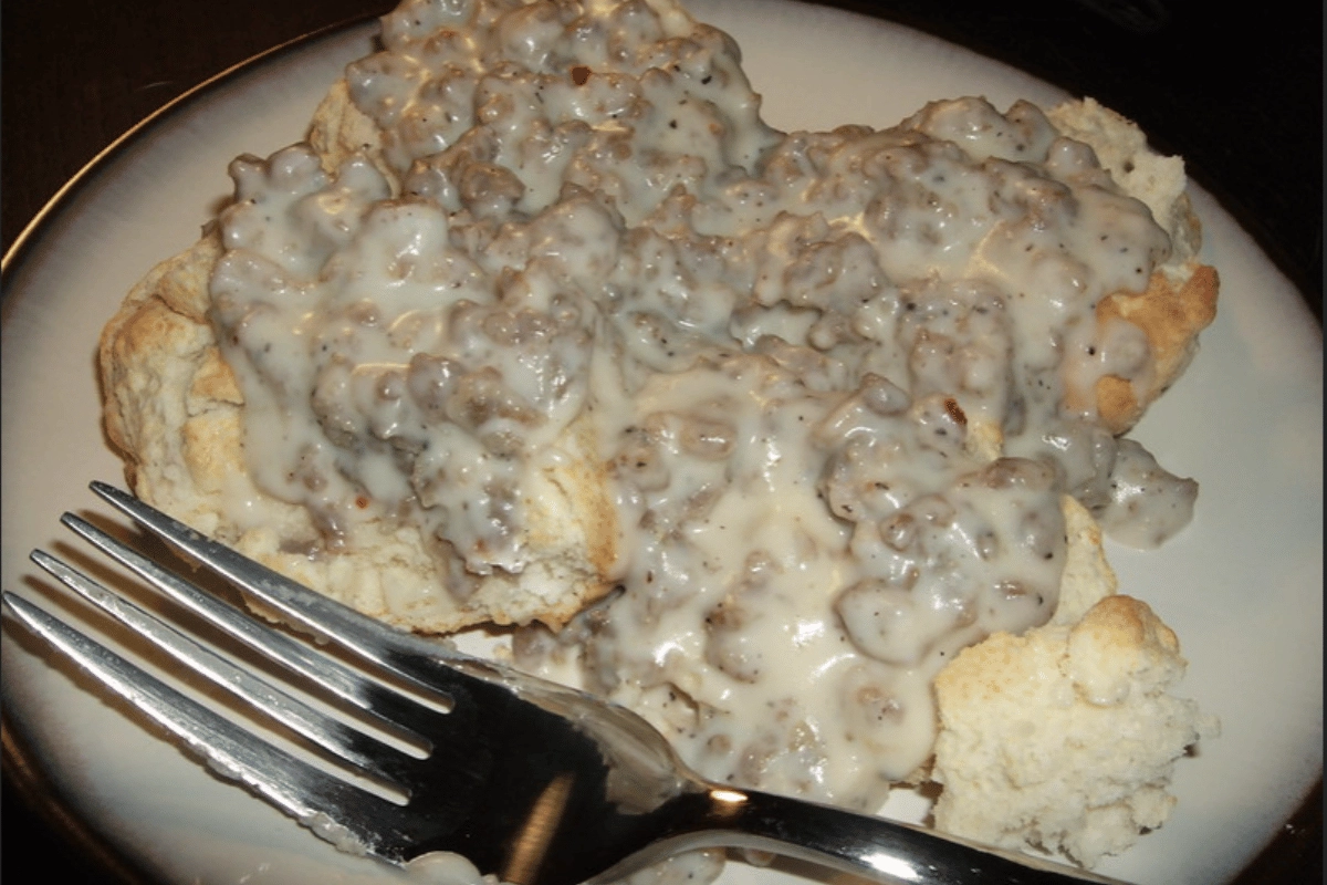 How to Make the Perfect Sausage Gravy: A Step-by-Step Guide